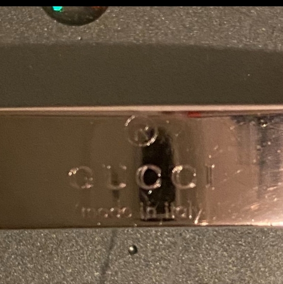 SUPER CUTE GUCCI AUTH STAMPED CHOKER - Picture 3 of 5